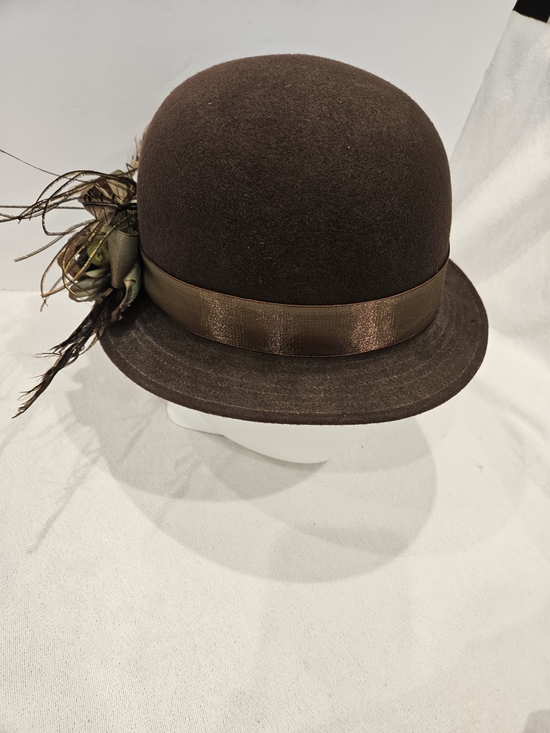 Vintage Cloche Wool Felt Bowler Derby Hat Floral Feather Mod 1960s 1970s Retro
